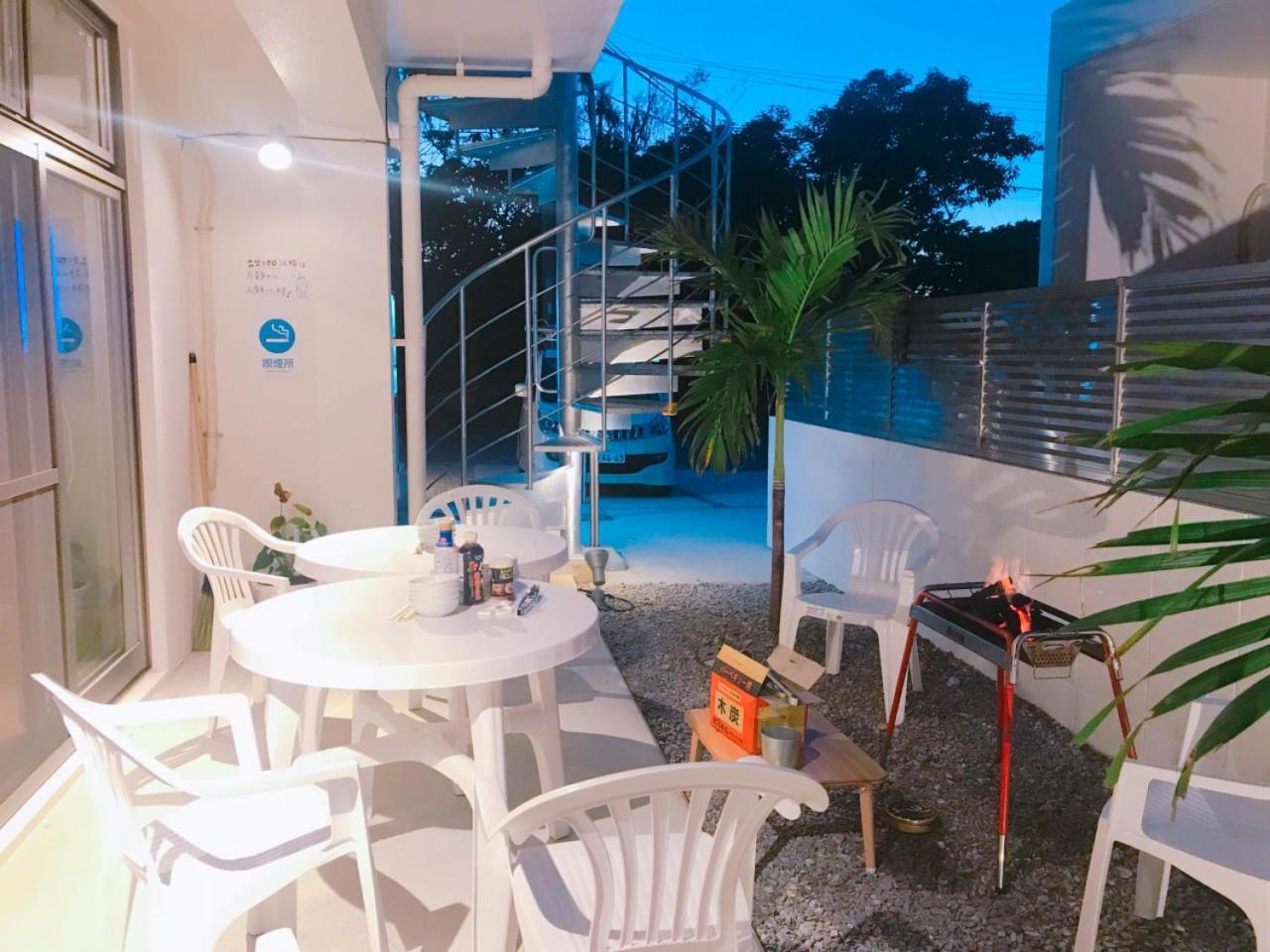 Hostel Mosura No Tamago Мотобу Екстер'єр фото