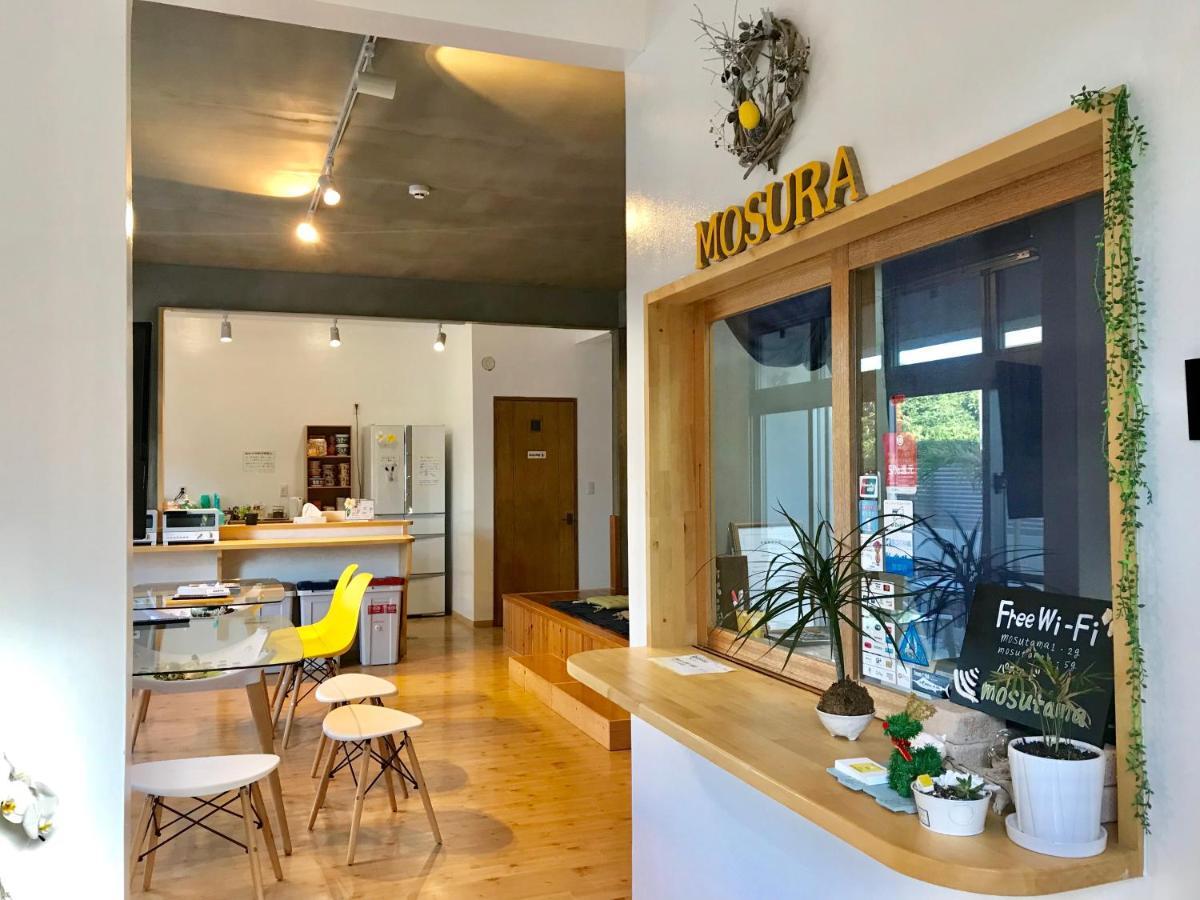 Hostel Mosura No Tamago Мотобу Екстер'єр фото